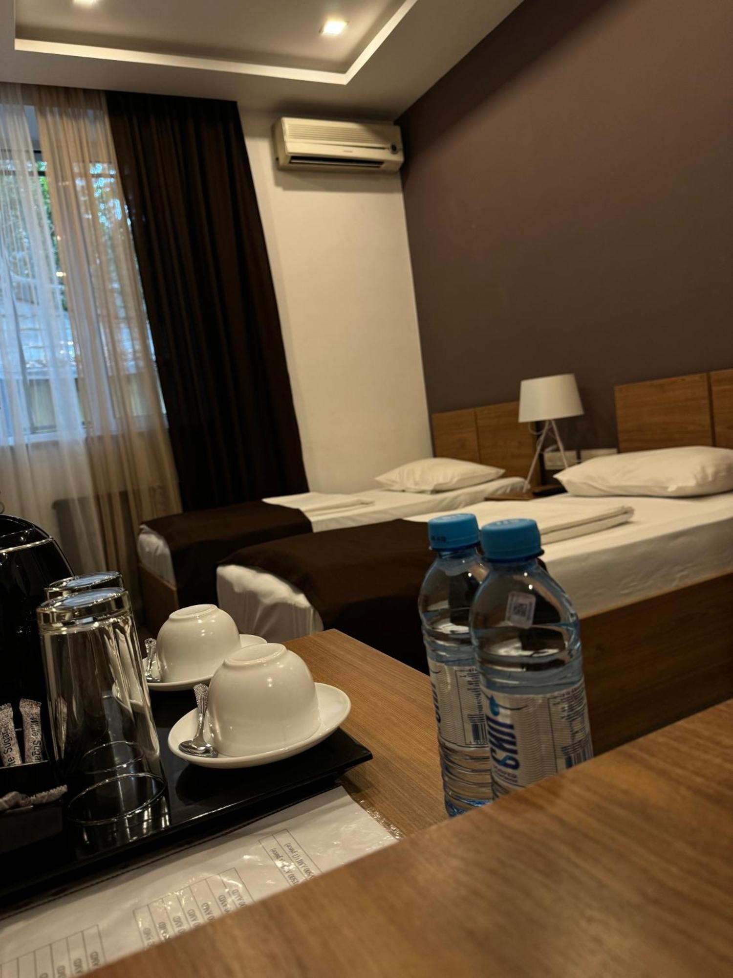 Moscow Boutique Hotel Yerevan Luaran gambar