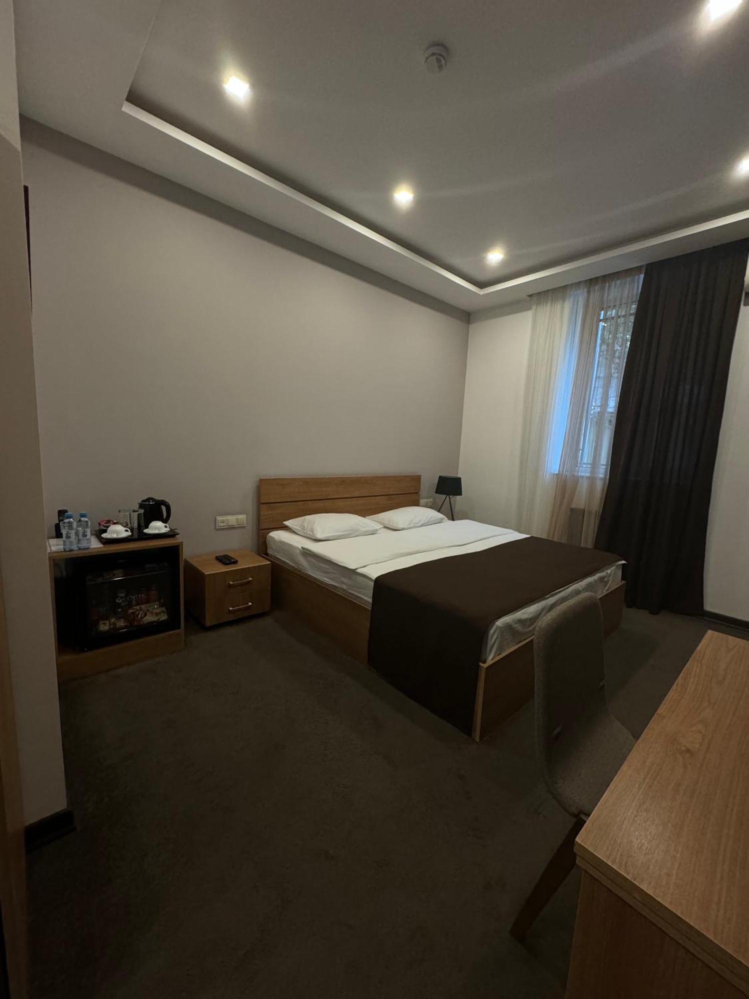 Moscow Boutique Hotel Yerevan Luaran gambar