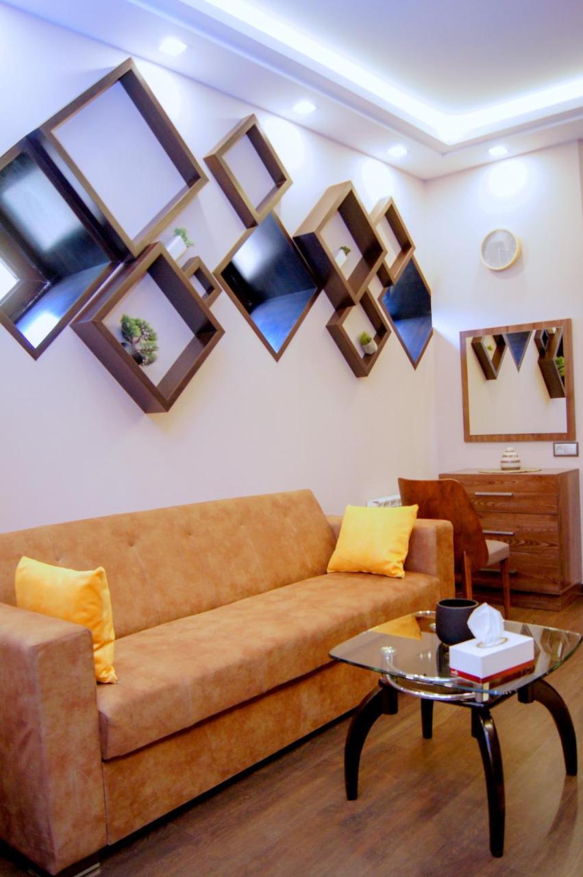 Moscow Boutique Hotel Yerevan Luaran gambar