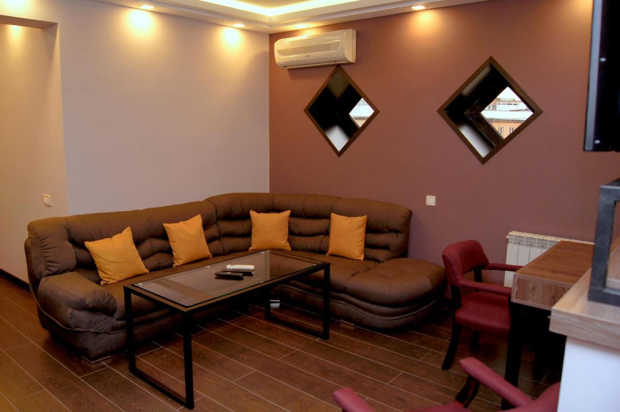 Moscow Boutique Hotel Yerevan Luaran gambar