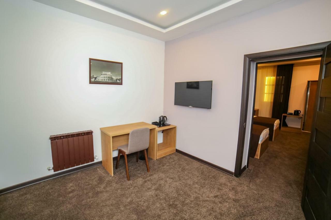 Moscow Boutique Hotel Yerevan Luaran gambar