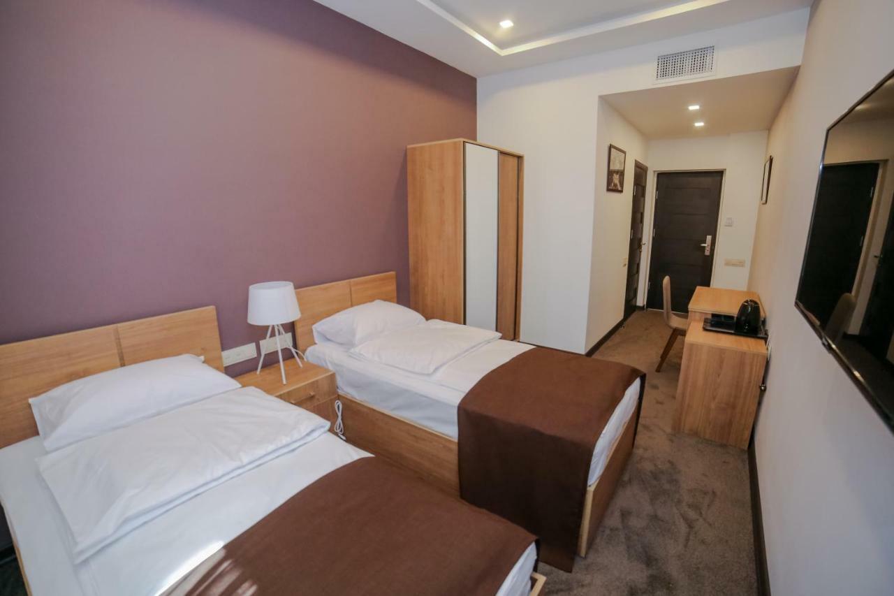 Moscow Boutique Hotel Yerevan Luaran gambar