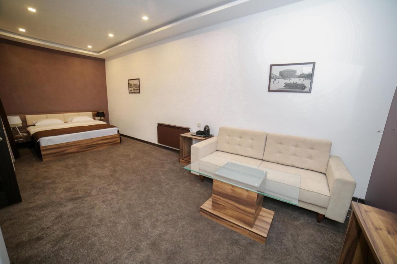 Moscow Boutique Hotel Yerevan Luaran gambar
